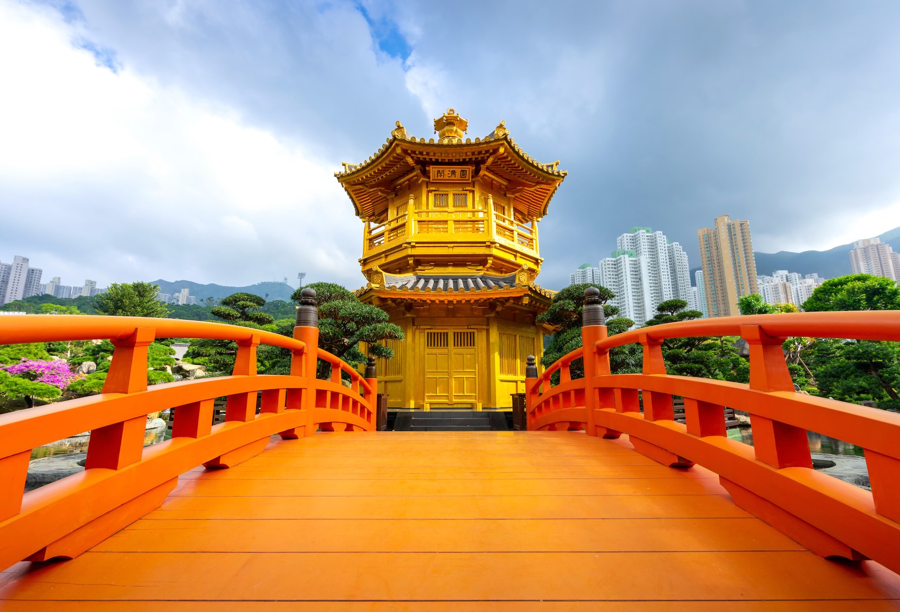 Hong Kong temple, cultural highlight during a vacation