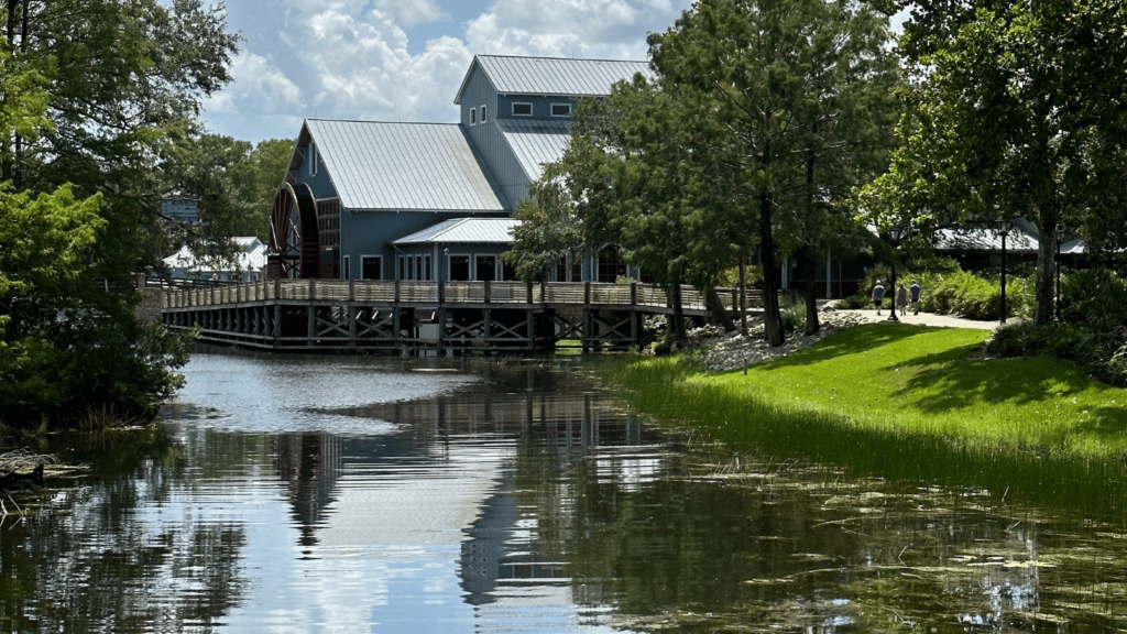Disney's Port Orleans Riverside lake view