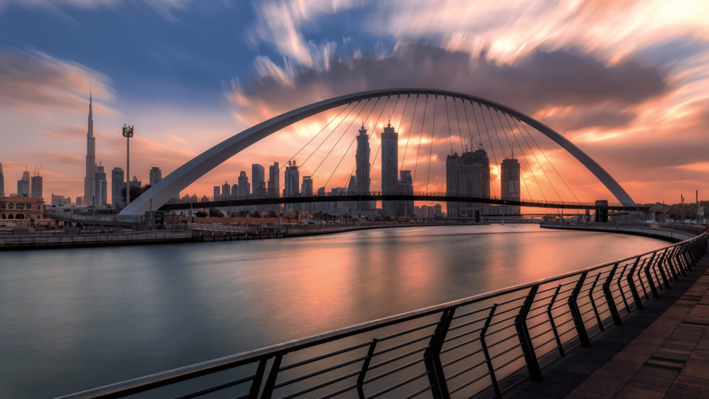 Dubai sky line bridge