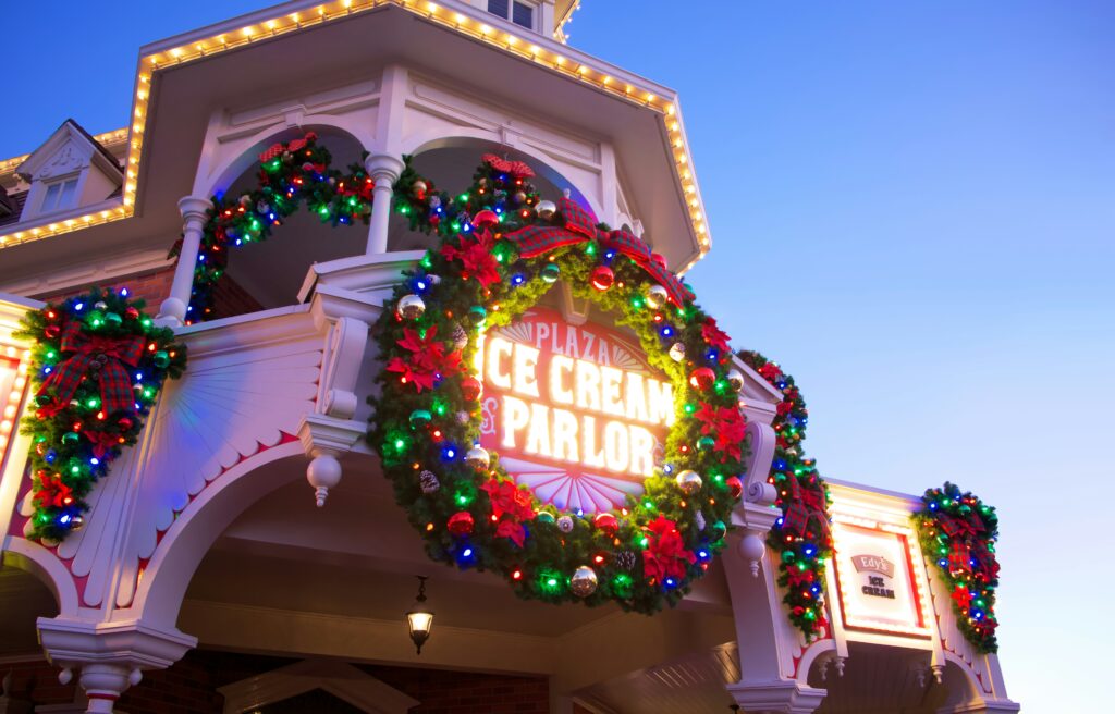 Magic Kingdom Walt Disney World Christmas decorations