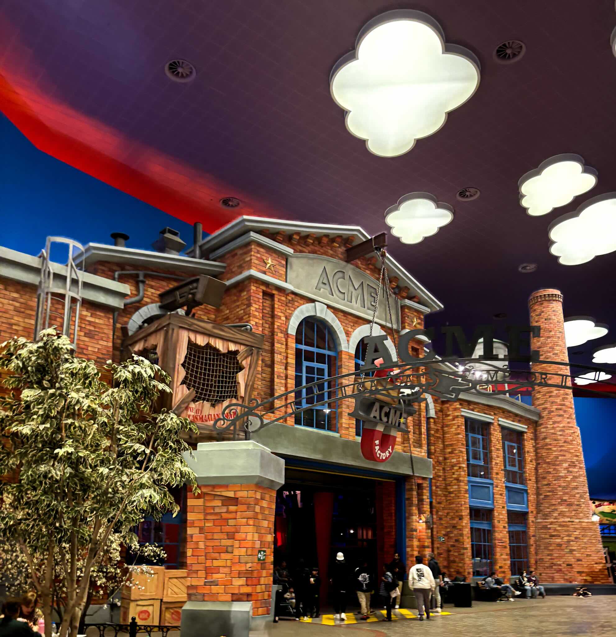 Warner Bros World Abu Dhabi - ACME