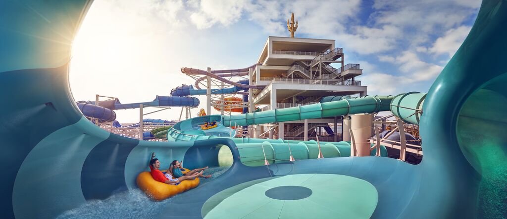 Water slides at Atlantis Aquaventure Dubai, fun to do with kids