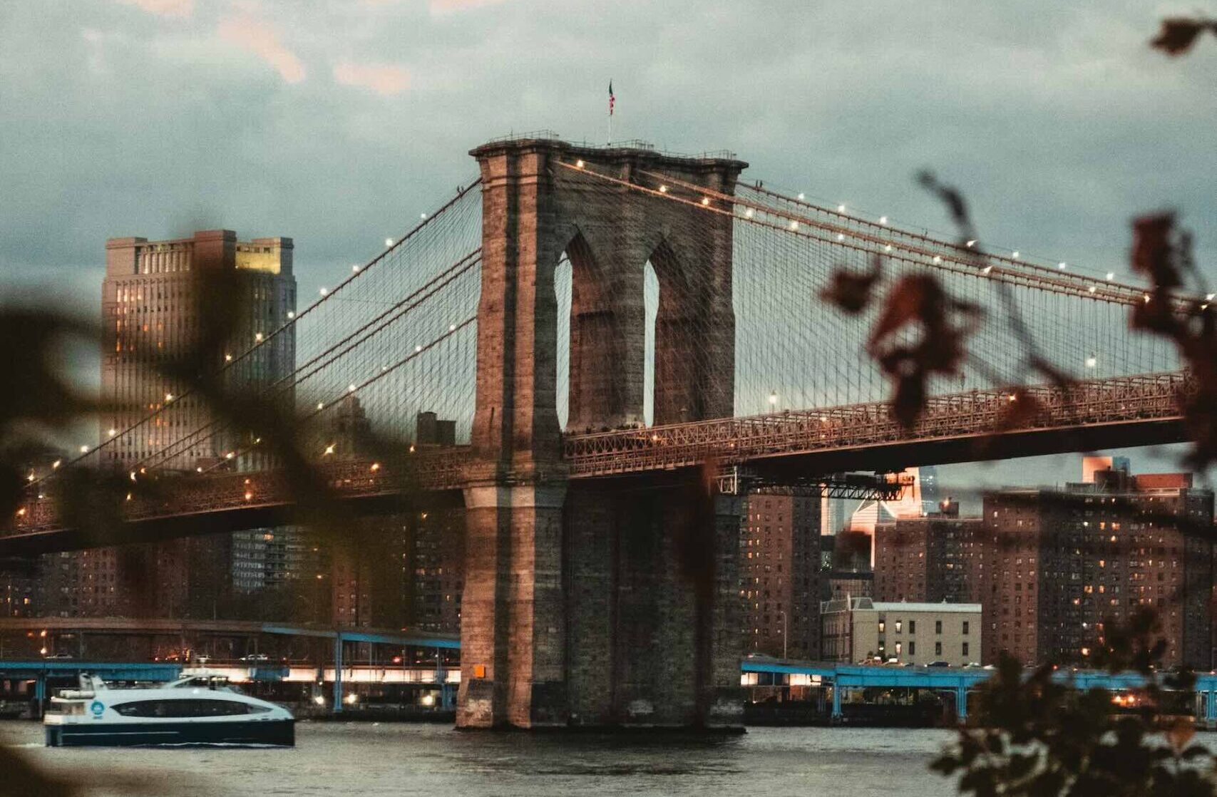 Brooklyn Bridge New York - NYC United States Water view