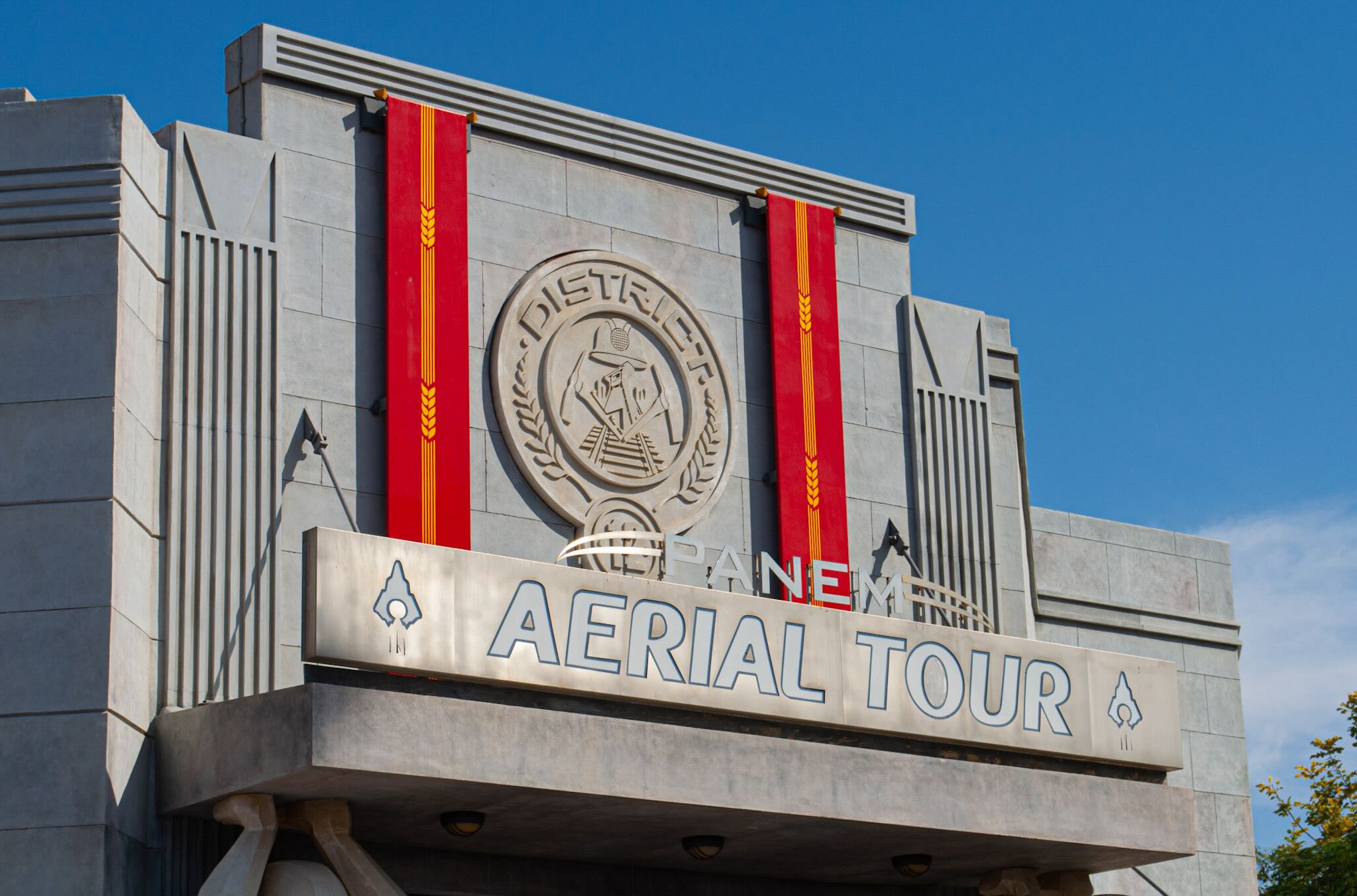 Hunger Games Aerial Tour Motiongate Dubai - Dubai Parks & Resort