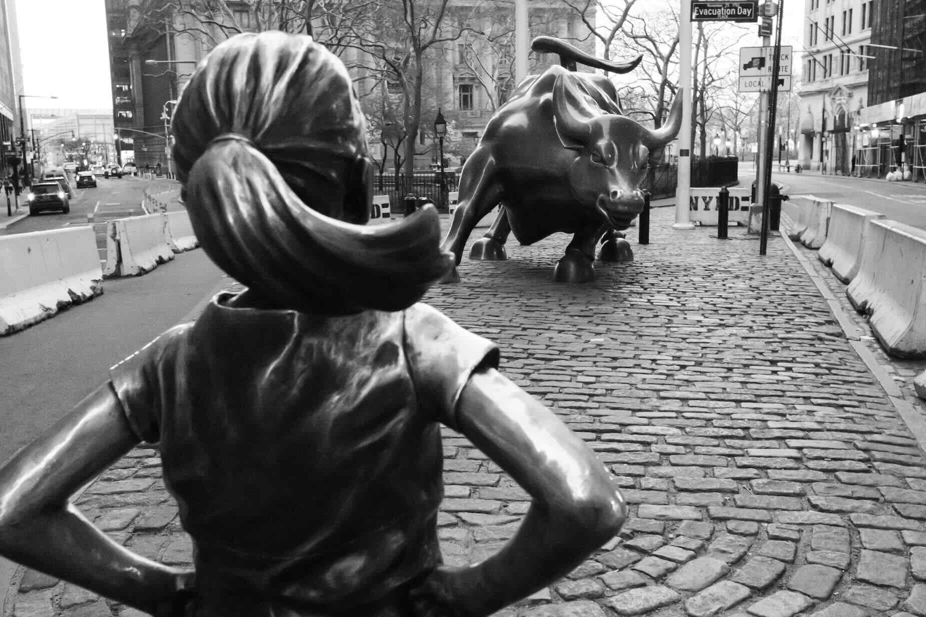 Wallstreet New York - NYC United States Fearless Girl and Bull