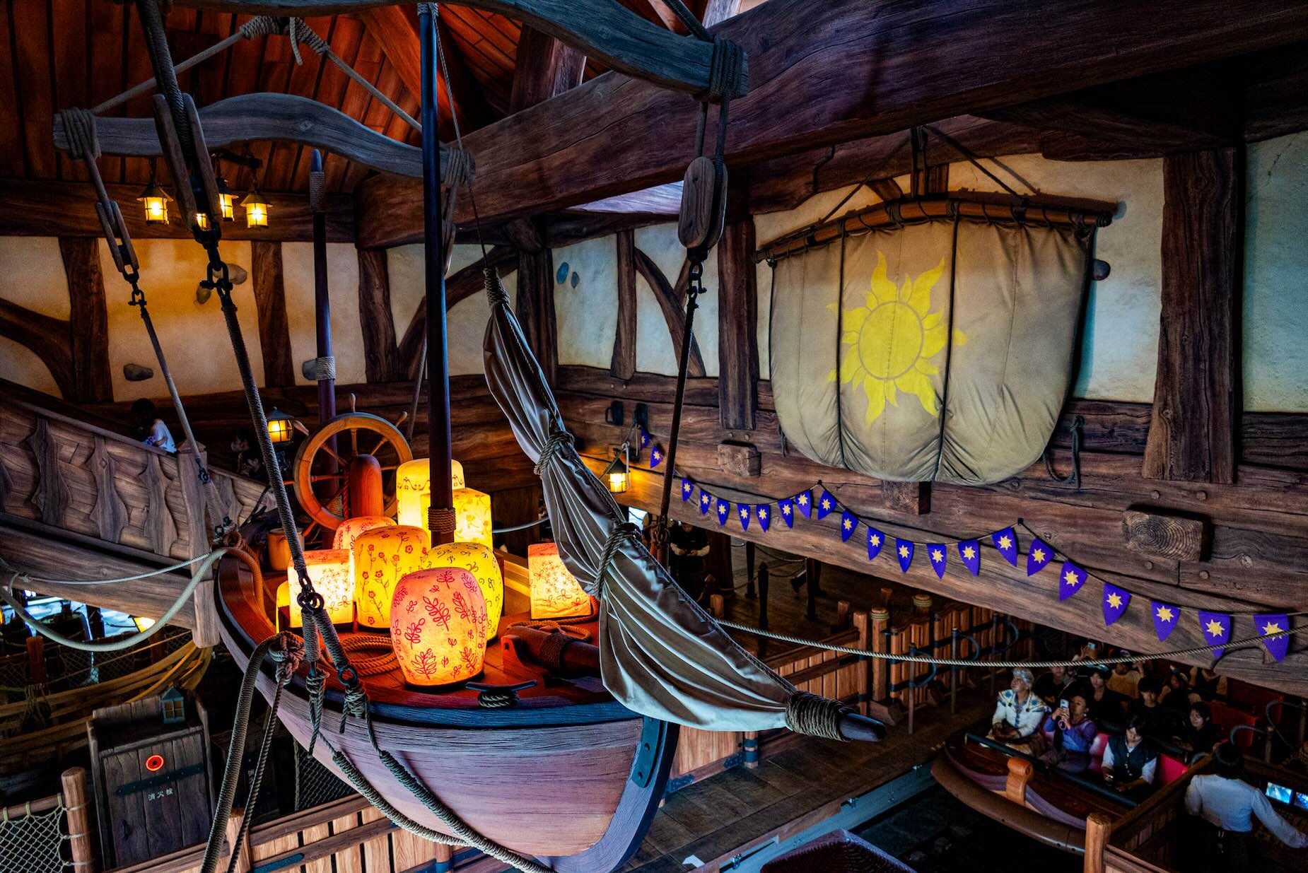 Tokyo DisneySea Japan Asia - Ride Rapunzel Tangled