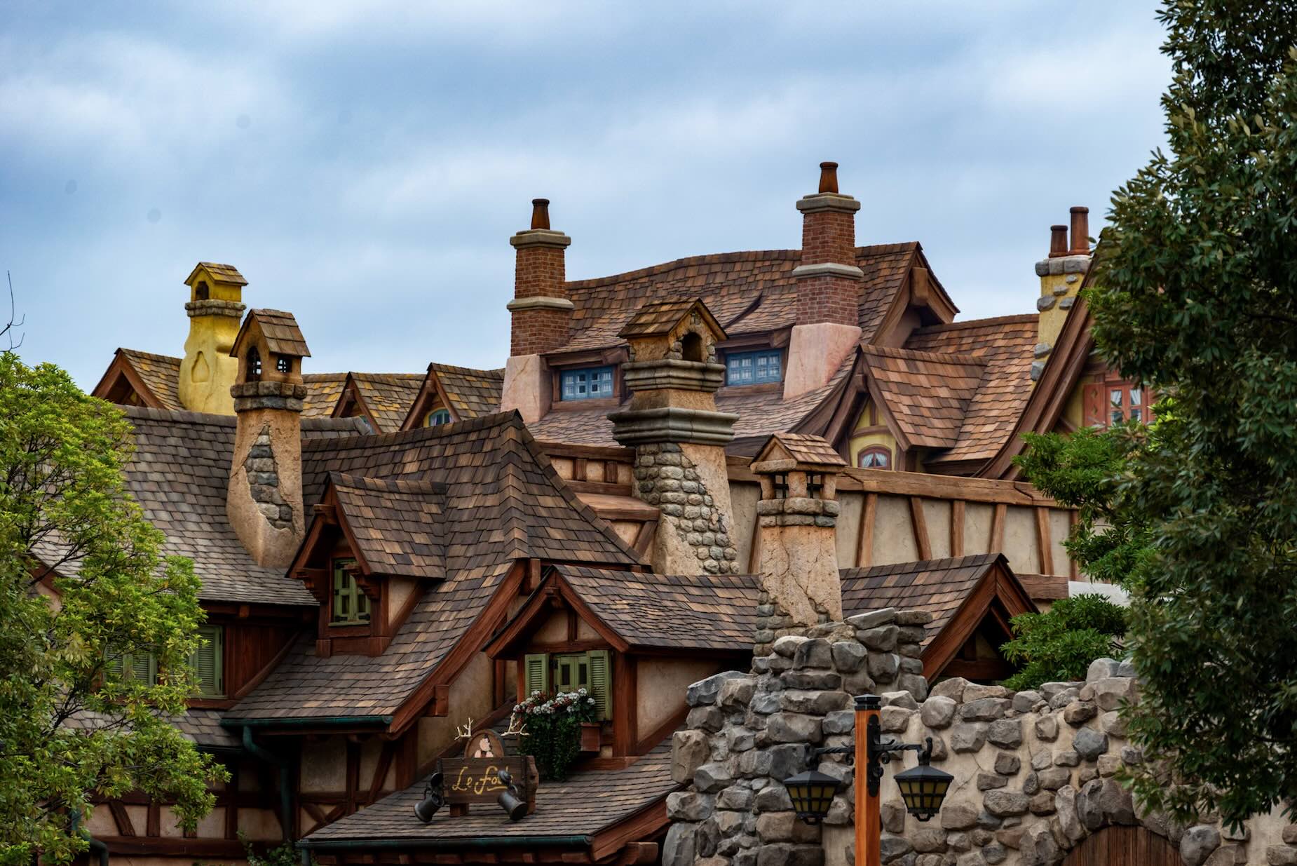 Tokyo Disneyland Japan, LeFout Beauty and the Beast area