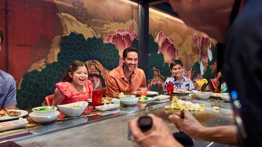 Eating Utopia of the Seas - Royal Caribbean