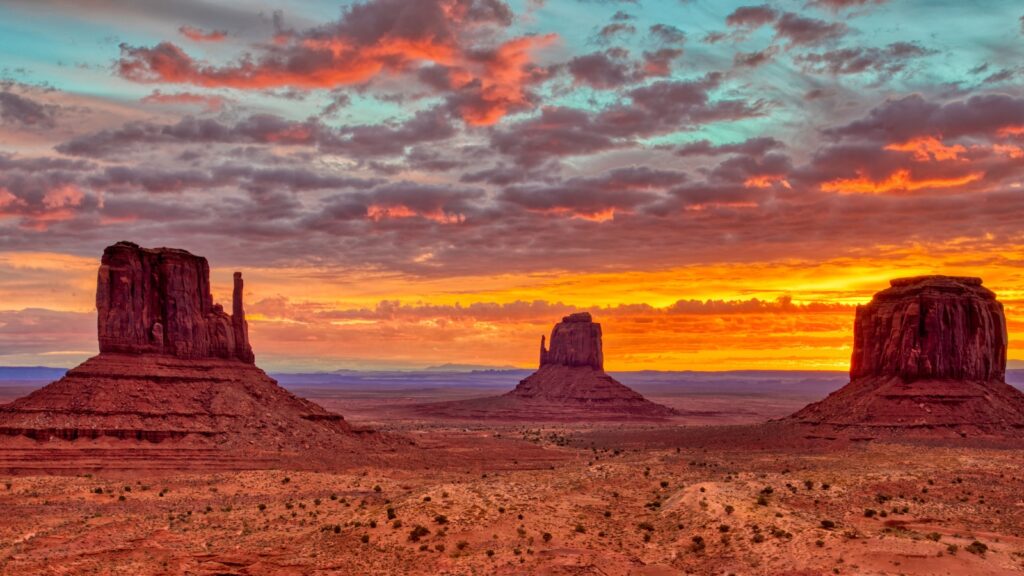 Monument Valley in Sunrise