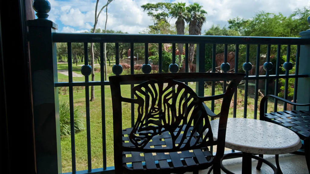 Walt Disney World Animal Kingdom Lodge - Deluxe Resort Balcony view