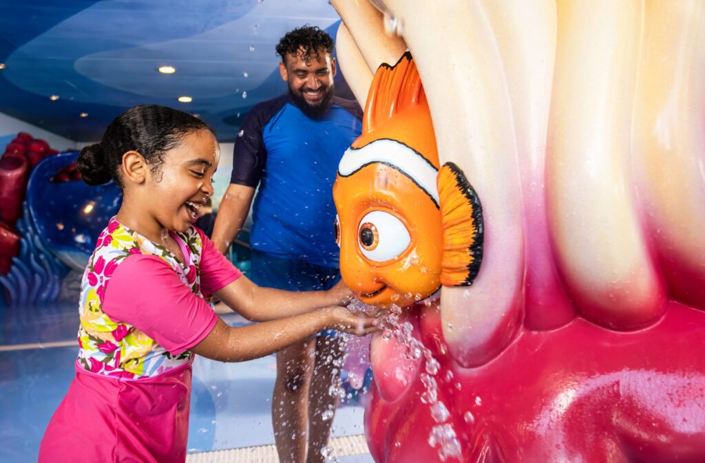 Disney Cruise Line - Disney Fantasy Nemo's Reef Water