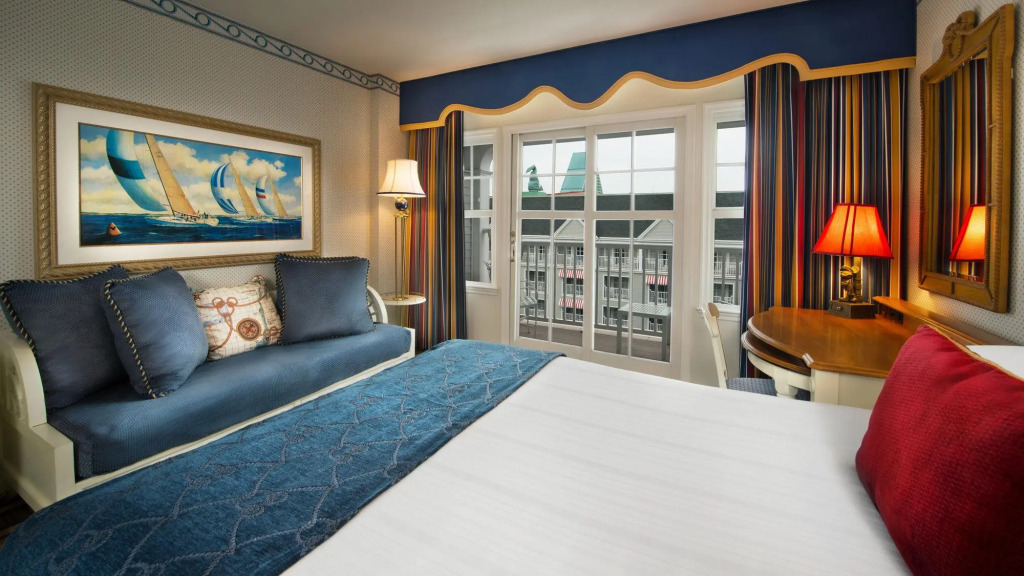 Walt Disney World Yacht Beach Resort - Deluxe Resorts room theming