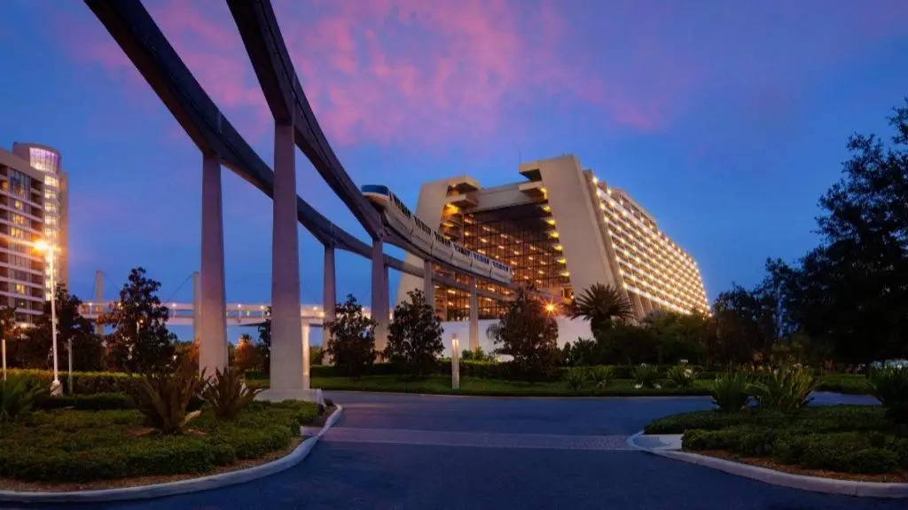 Contemporary Resort Walt Disney World - Monorail sundown
