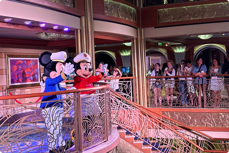 Disney Dream DCL