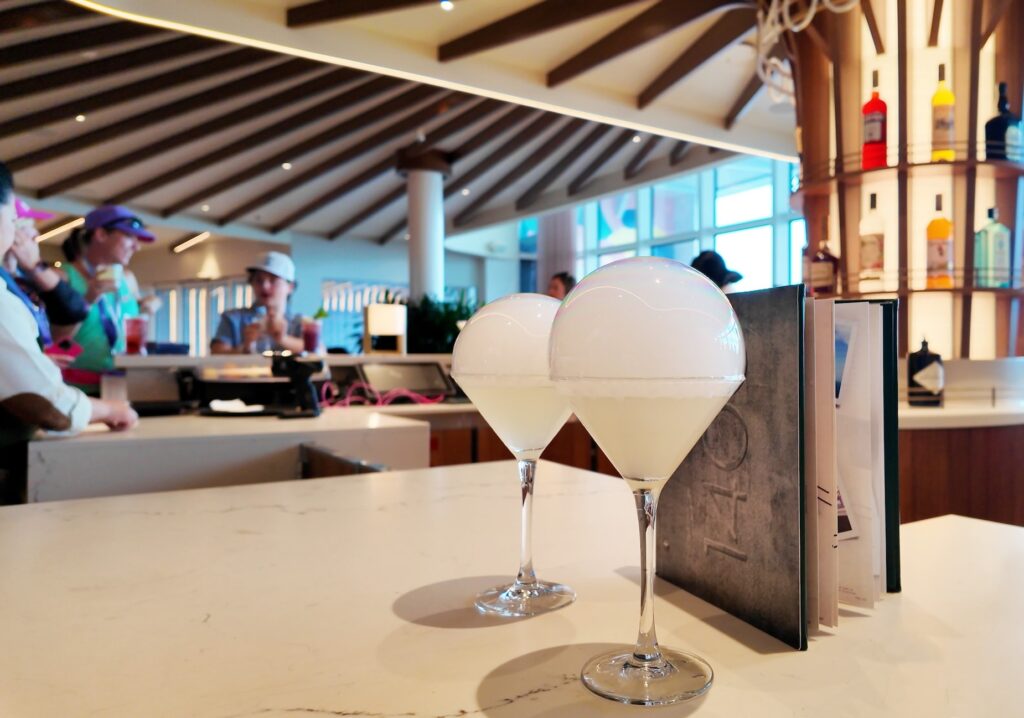 Drinks Icon of the Seas - Royal Caribbean International Cruises