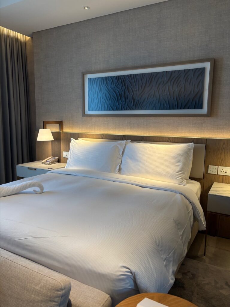 Slaapkamer in het Hilton Hotel op Yas Island Abu Dhabi