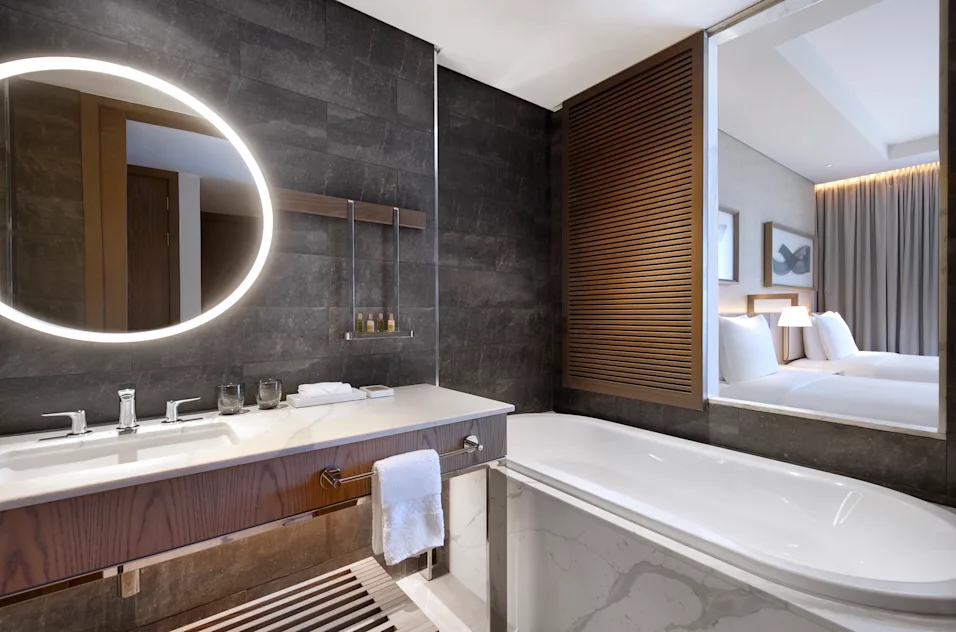 Bathroom in the 5-star Hilton Abu Dhabi hotel
