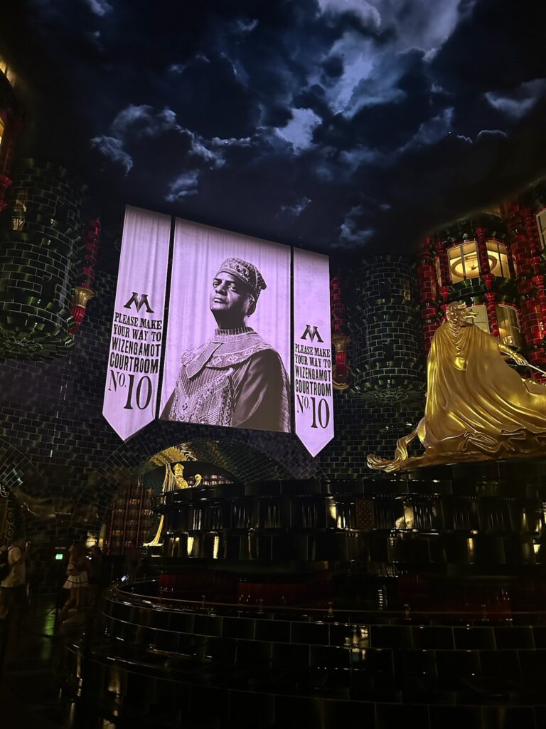 he Wizarding World of Harry Potter™ - Ministry of Magic in Epic Universe