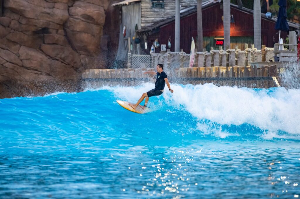 Surfrider in het waterpark Disney's Typhoon Lagoon