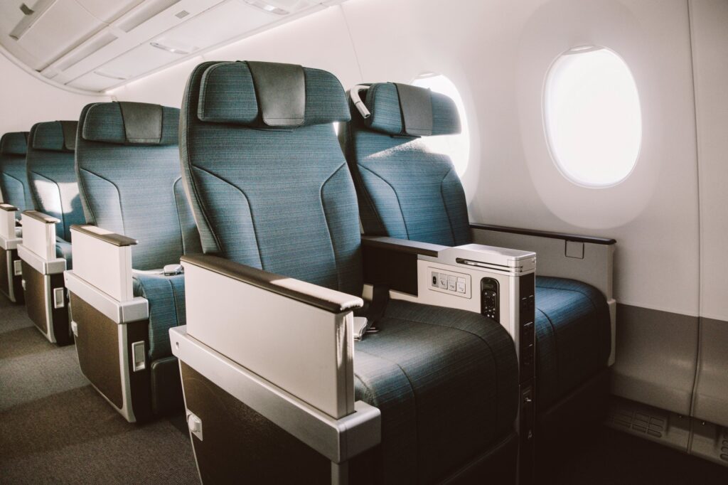 Premium Economy Cathay Pacific