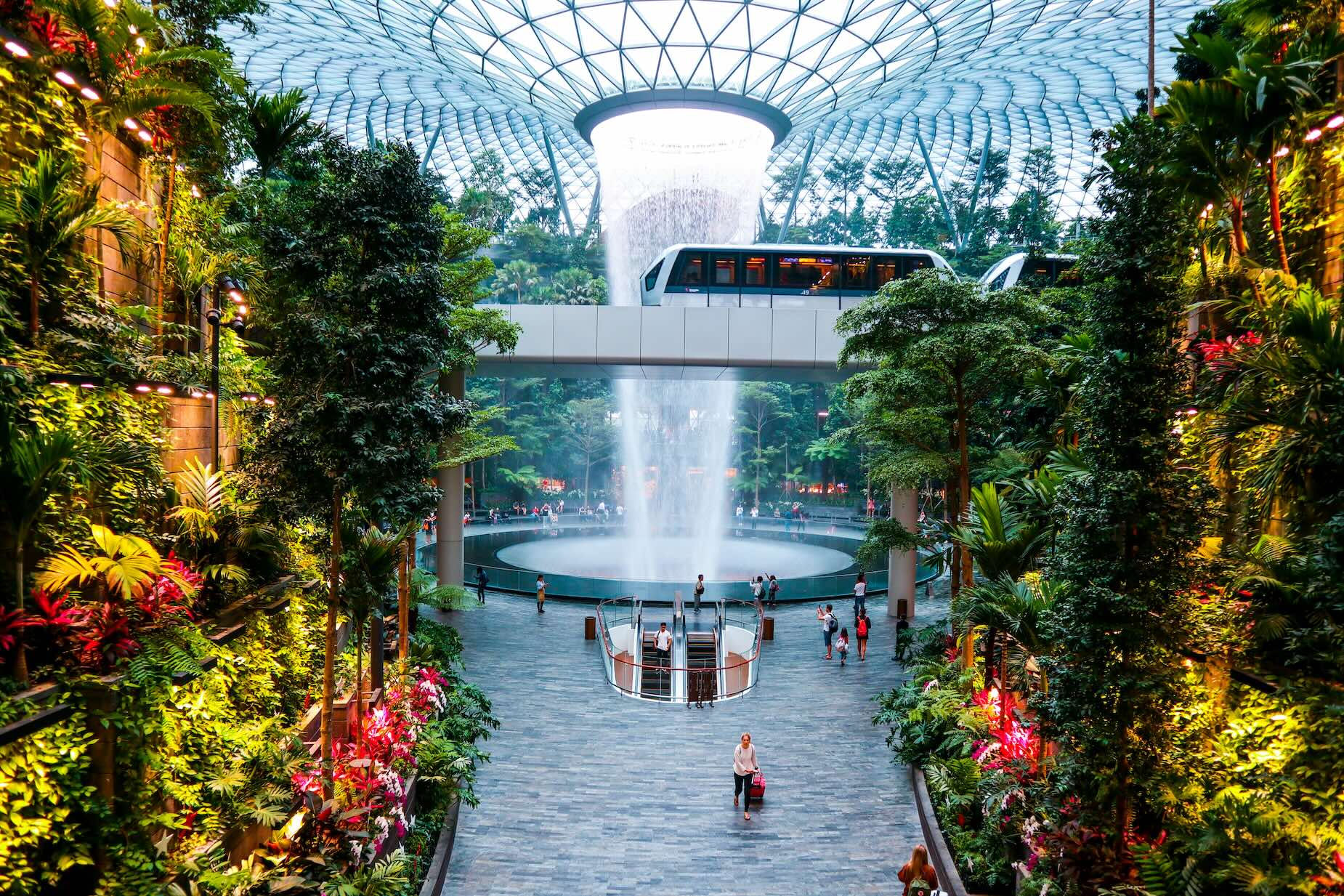 Rain Vortex at the Jewel Changi Airport