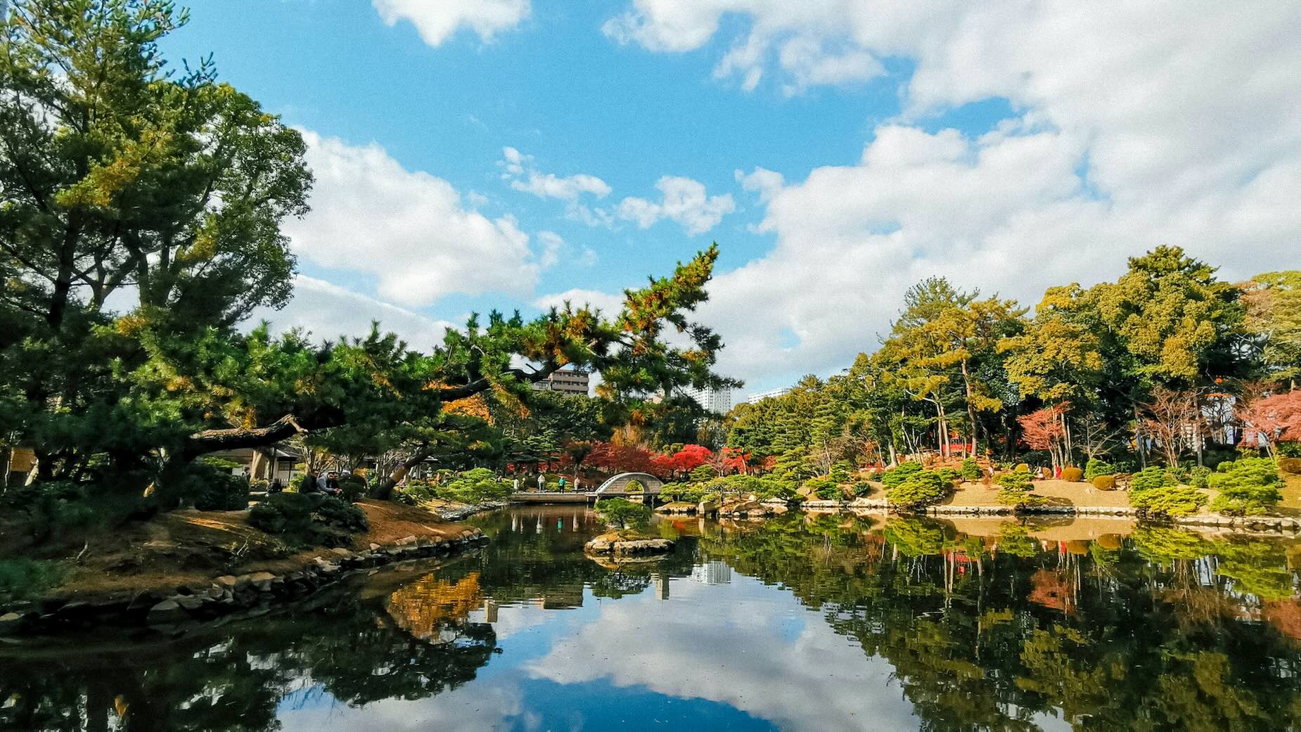 Shukkeien Japanese garden, Train journey through japan