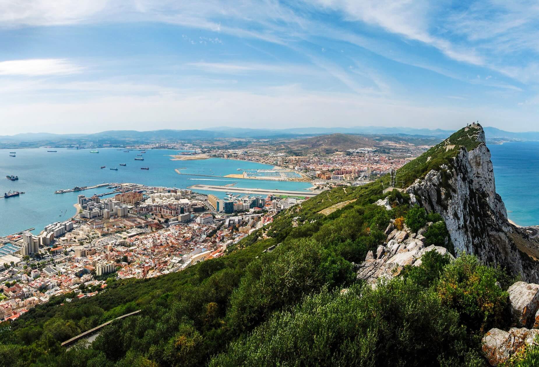 Gilbraltar Rock Coast als cruisestop Europa 2027 met Disney Cruise Line