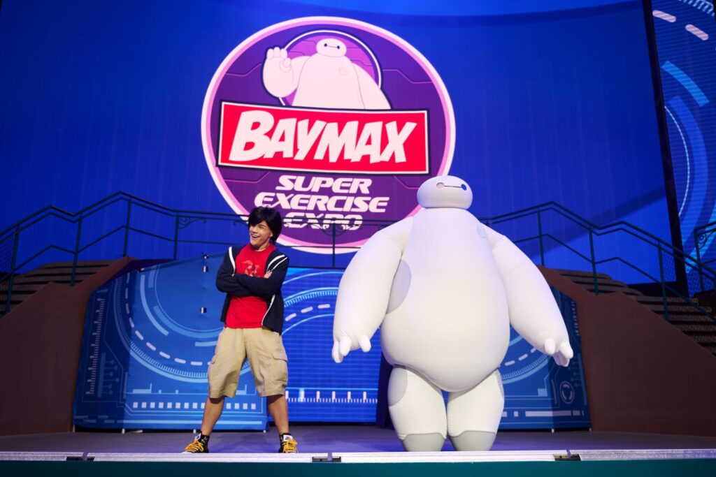Baymax show Disney Adventure Cruise