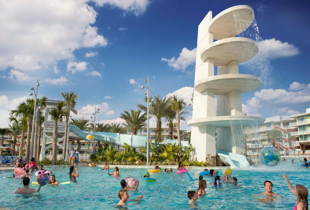 Zwembad van Universal Cabana Bay Beach Resort