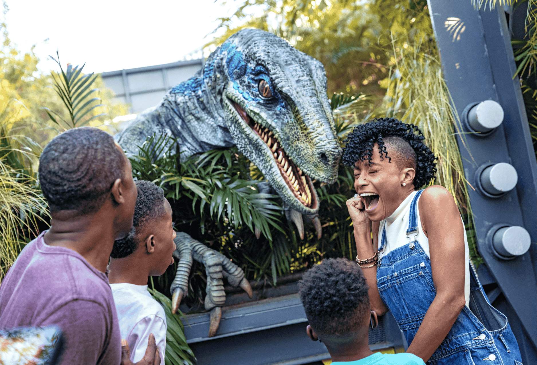 Universal park Jurassic park raptor scare