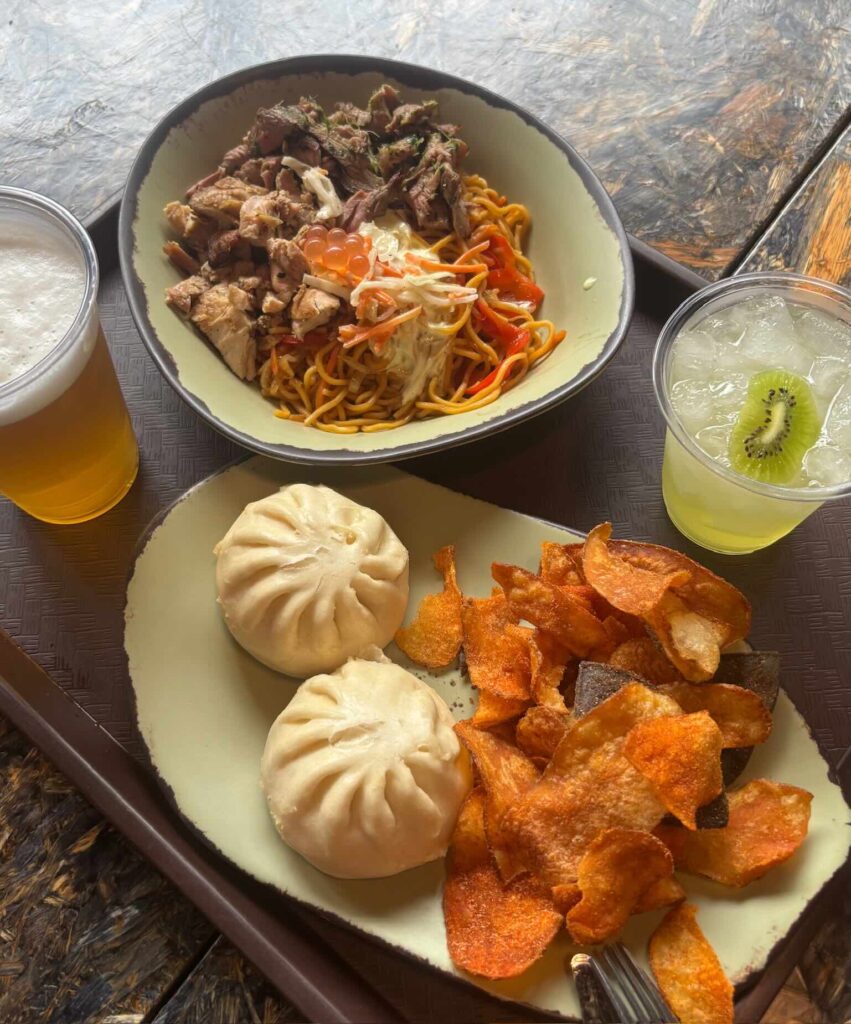 Sautili Canteen Eten WDW