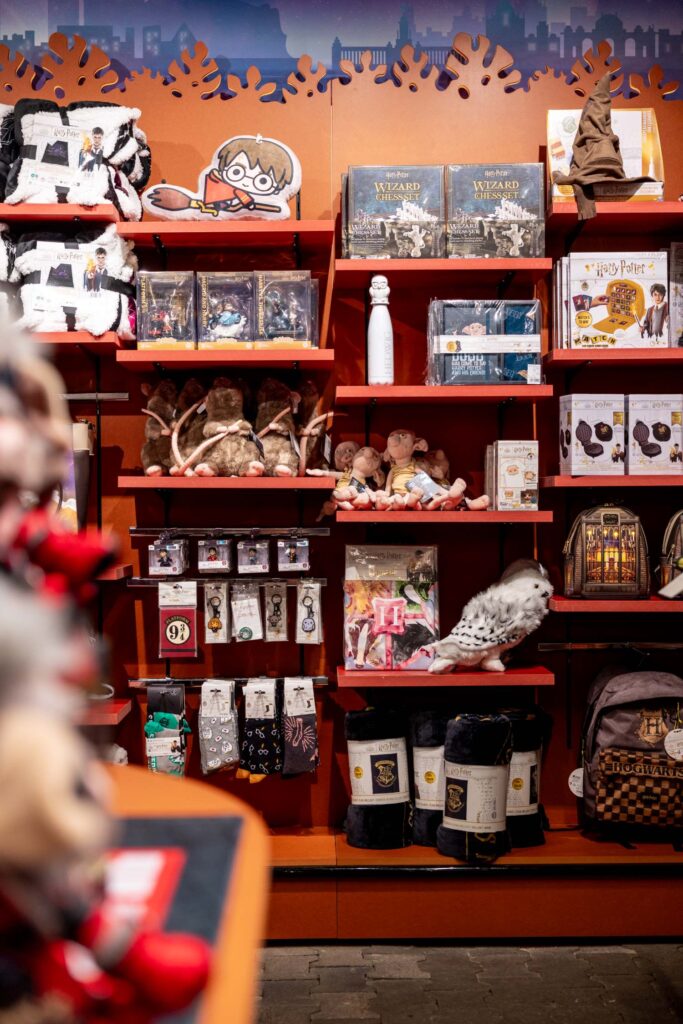 The Wonderful Store 9