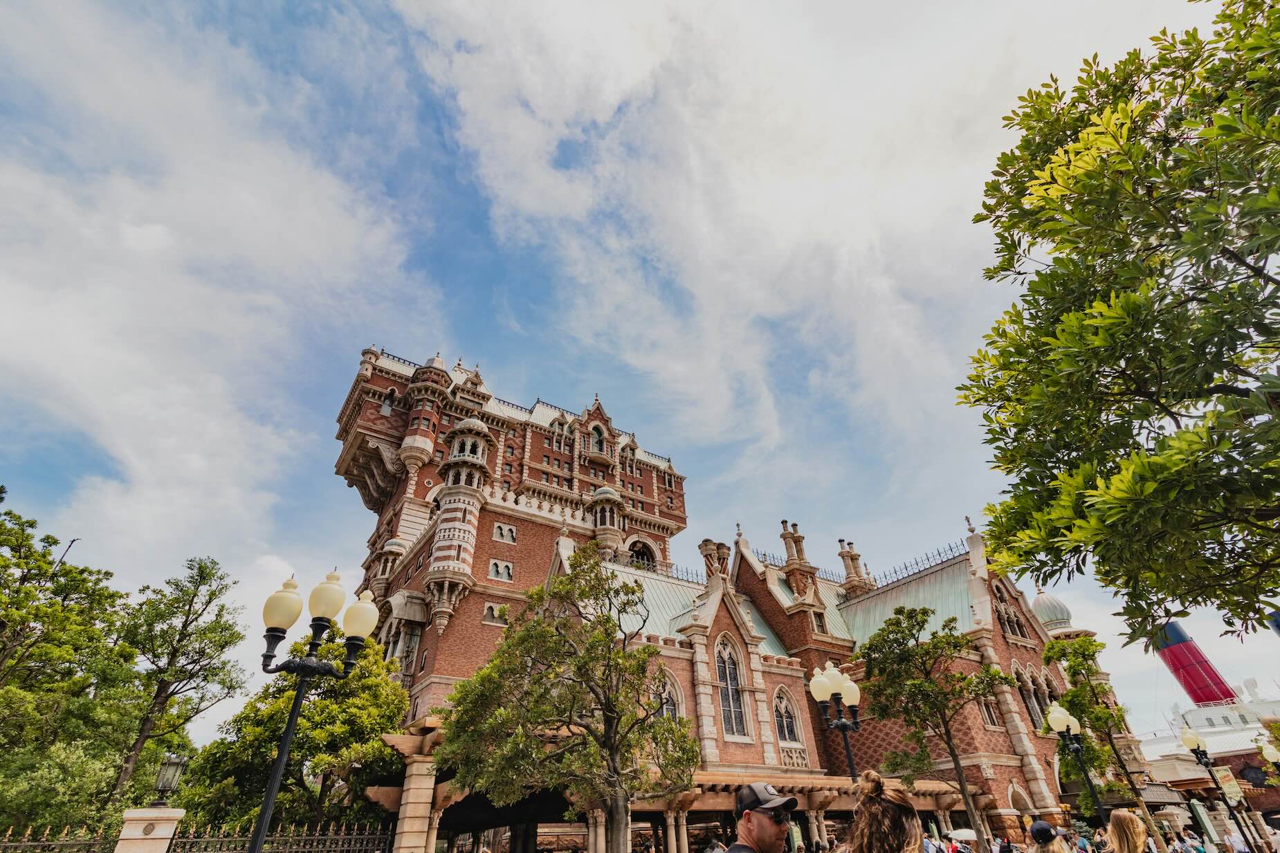 Tower of Terror in een van de Disney pretparken in Japan