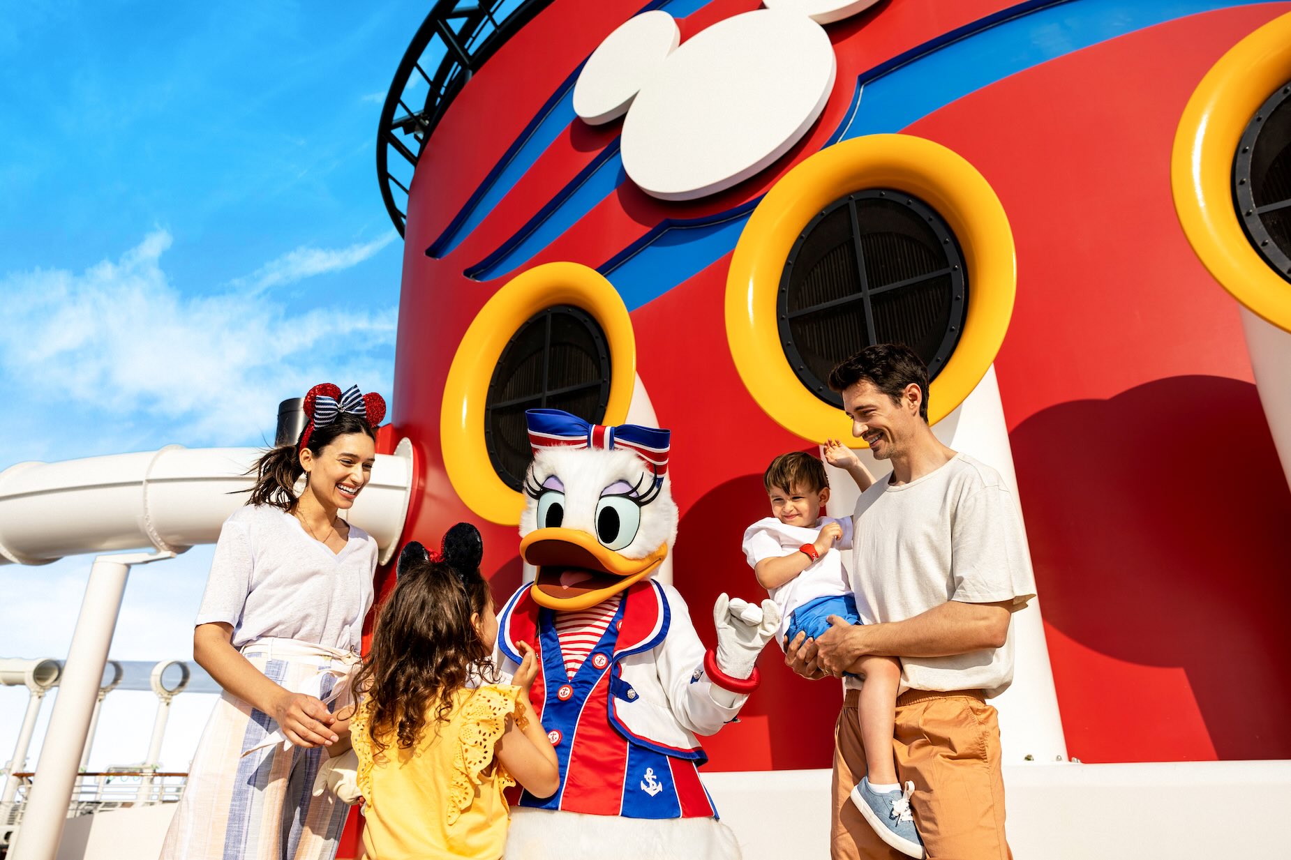 Disney Cruise Line, Daisy aan boord van een van de magische schepen